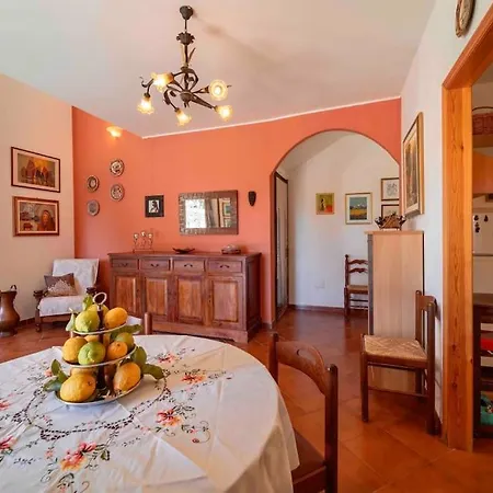 Vakantiehuis Casa Montjuic Mare & Passione *